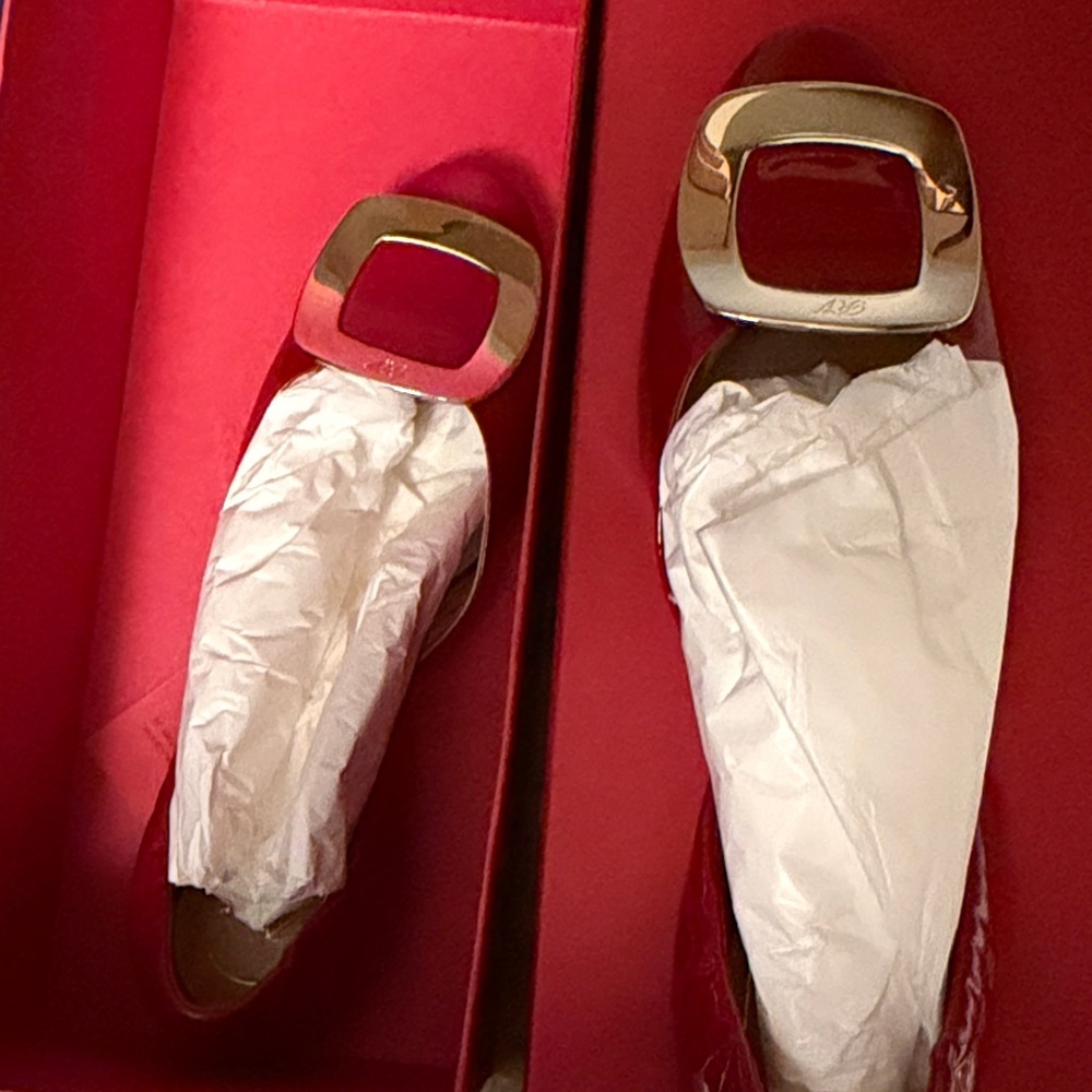 Roger Vivier Red Pumps with Gold Buckle